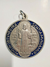MD LA/010 MEDAGLIA SAN BENEDETTO METALLO OX  SMALTO DIAM. cm 9,7 CIRCA + BIGL.PIEGH.